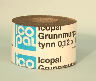 Grunnmurspapp benyttes mellom murkrone og bunnsvill for å hindre fukt i å trekke opp i bunnsvill.